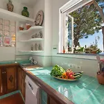 Casa Pimpinella Mediterranean Apartment Positano